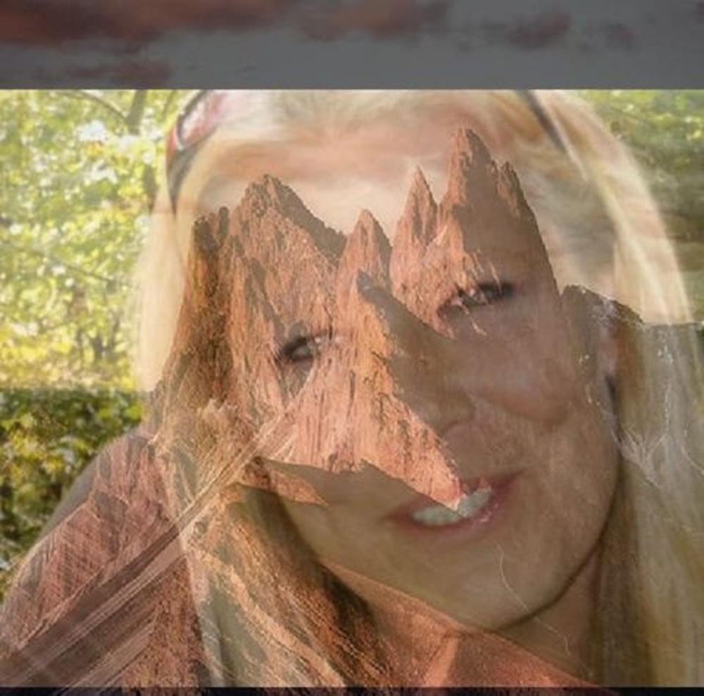 Meet your Posher, Charli britton